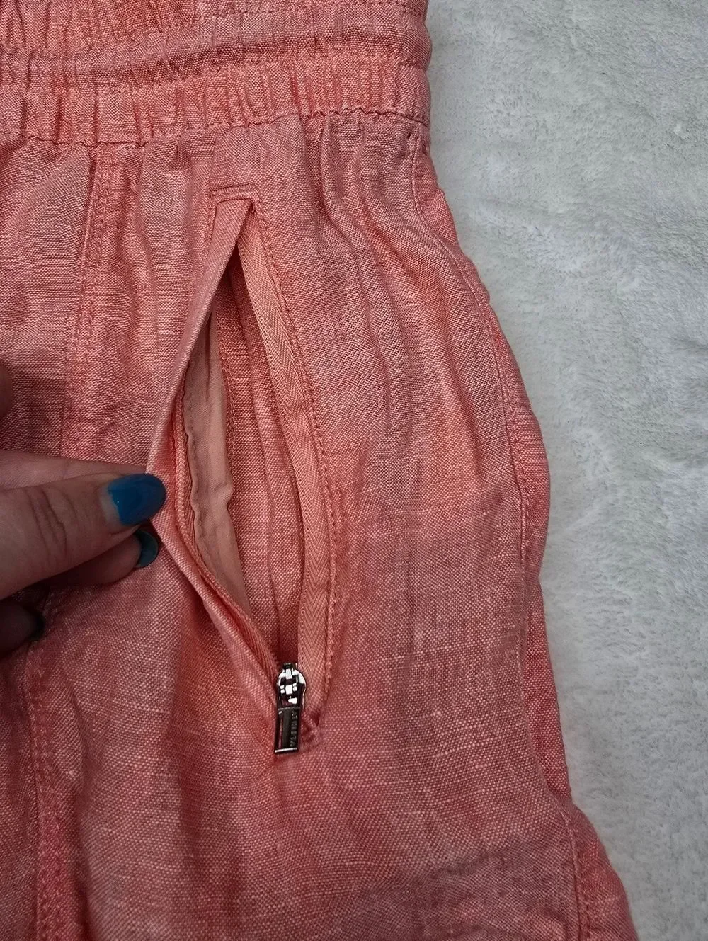 Athleta 100% Linen Drawstring Shorts Coral Resort Lightweight Summer Size 2